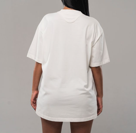 BASIC WHITE