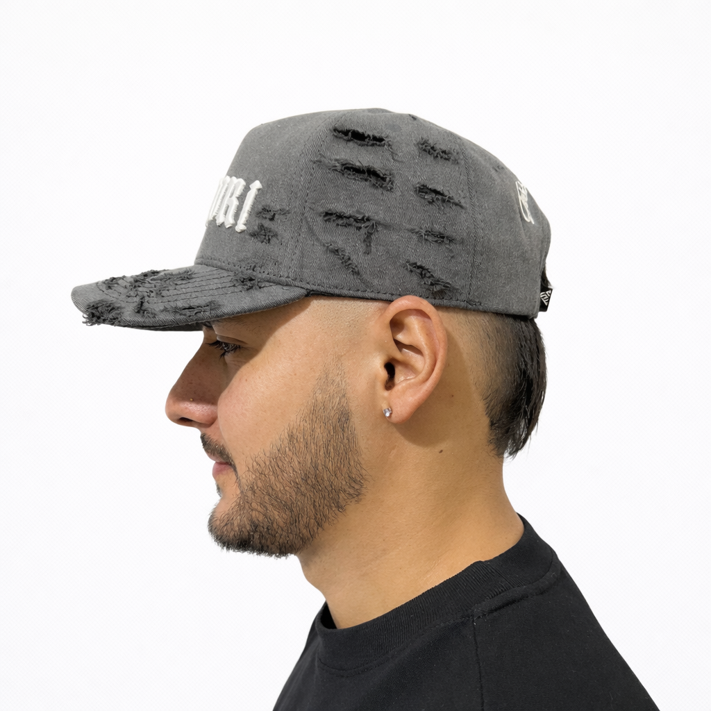 GORRA GOTHIC
