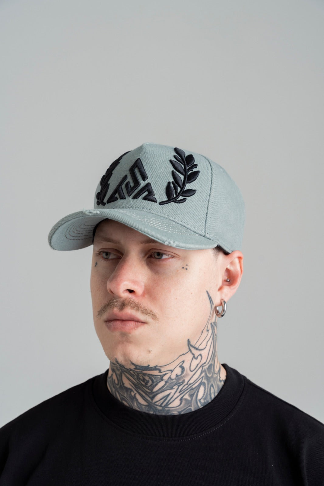 GORRA OSLO GREY