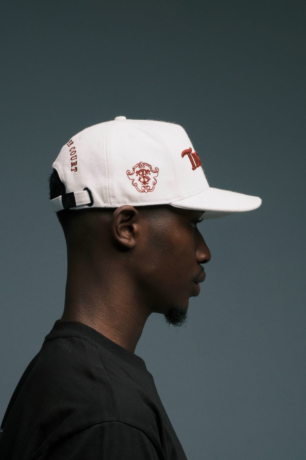 GORRA MONARCH